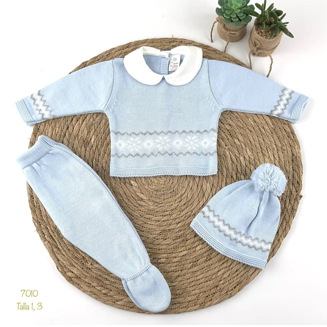 Primeiro conjunto de bebé em pérola 8005 Pelottas Celeste