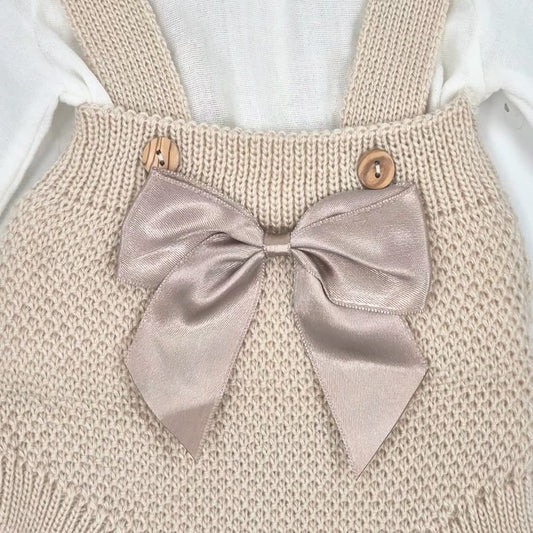 Conjunto de primera puesta con cubrepañal y lazo arena Lana 100% acrílica MyBabyChic 2480