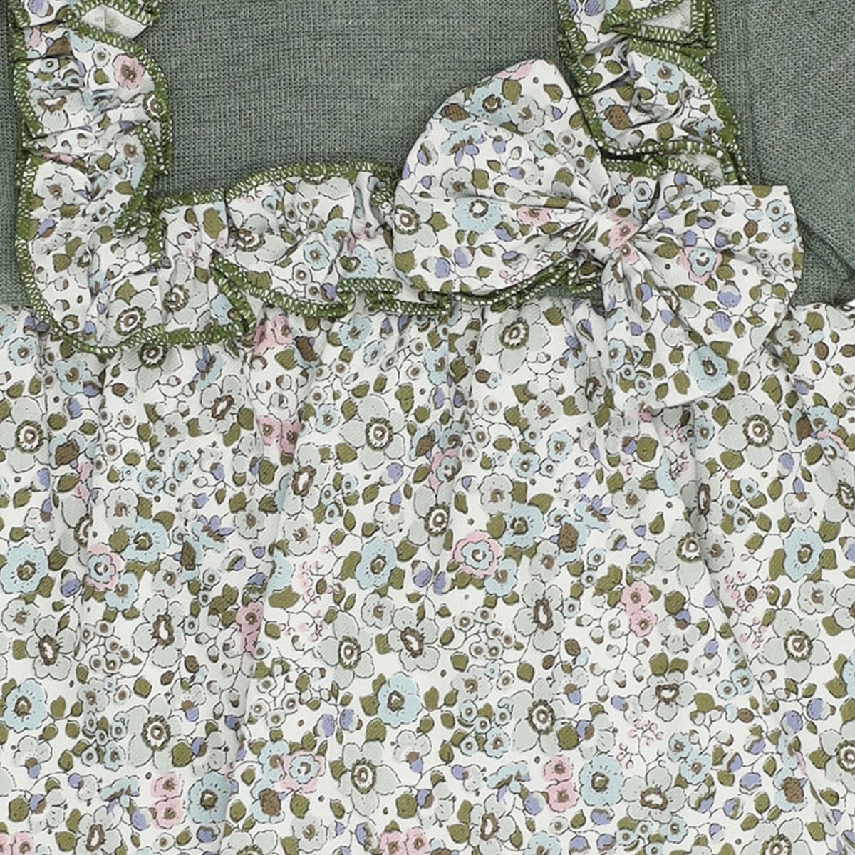 Jesusito verde para bebé con cubrepañal a juego Baby Ferr 25429 (3 a 36 meses)