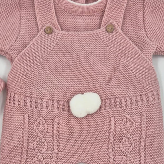 Conjunto de bebé rosa palo con peto y capota Glory 29108 Un look inolvidable para sus primeros momentos