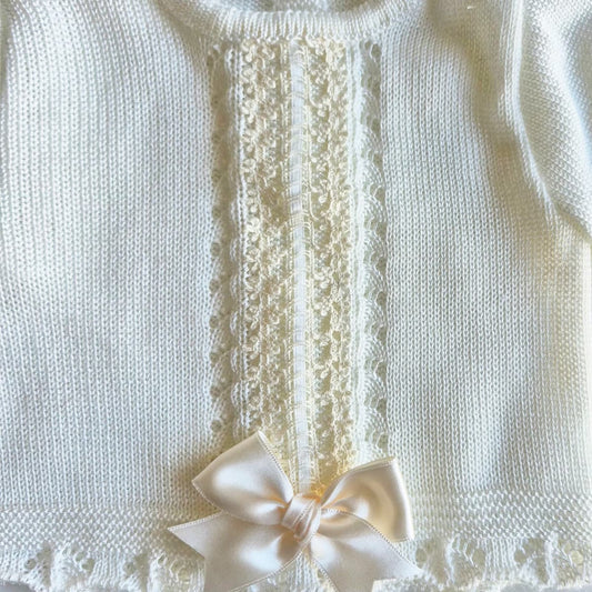 Conjunto bebé punto perlé crudo con cubrepañal LA CASITA DE PEPITO 3414C – Clásico, suave y perfecto para primera puesta