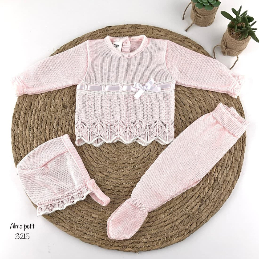 Ensemble de première tenue pour bébé Alma Petit 3215 avec rubans roses