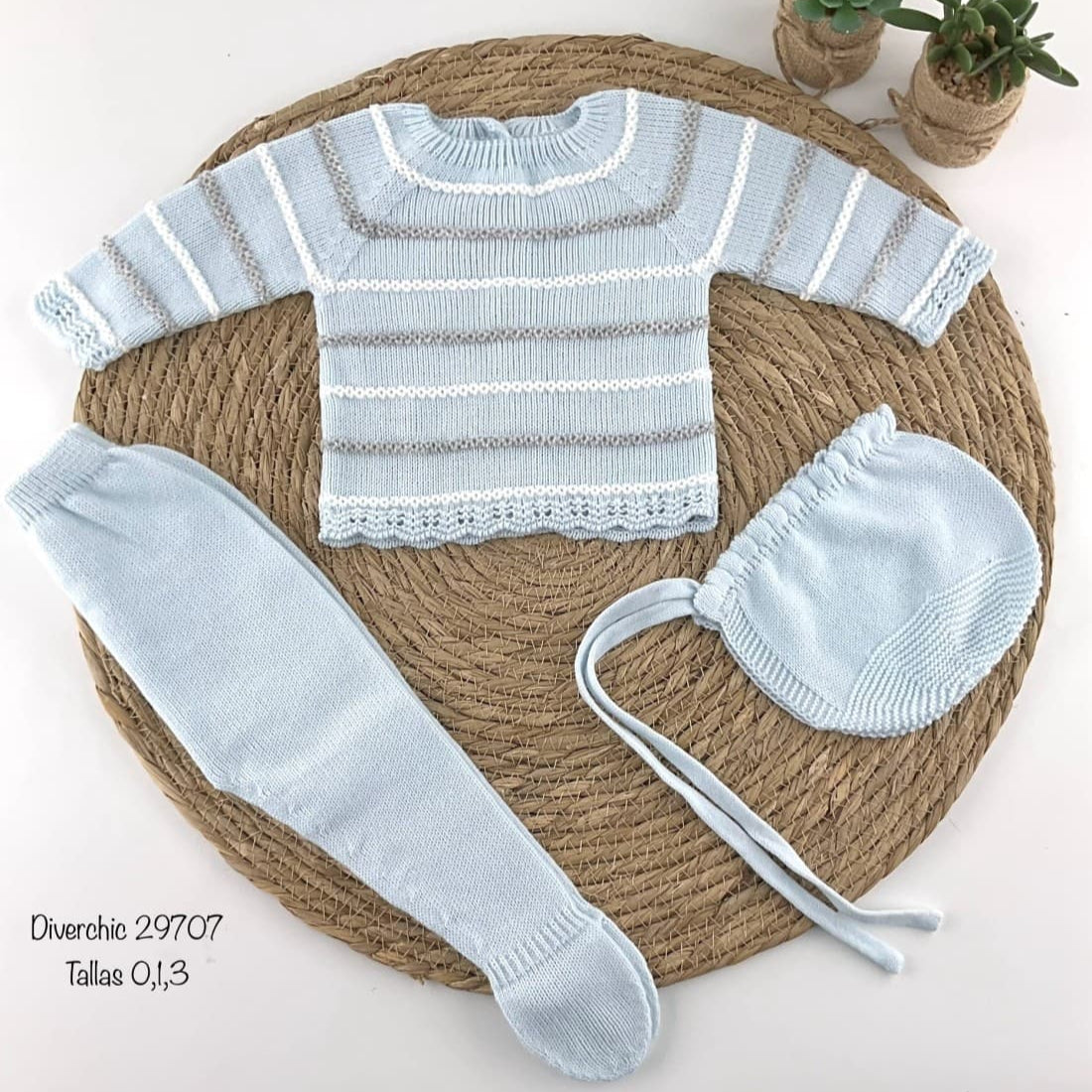 Conjunto bebé primera puesta de lana 29707 Diverchic celeste rayas