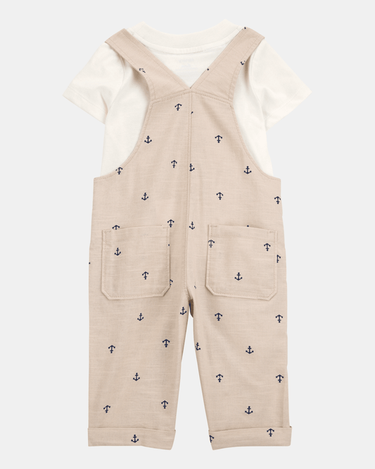 Conjunto de dos piezas con camiseta con ancla y peto