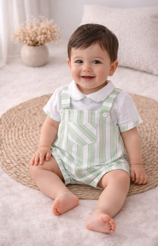 Conjunto peto bebé rayas verde con blusa blanca · Algodón · Creaciones Baby Ferr 622026238 Fabricado en España (3–18 meses)