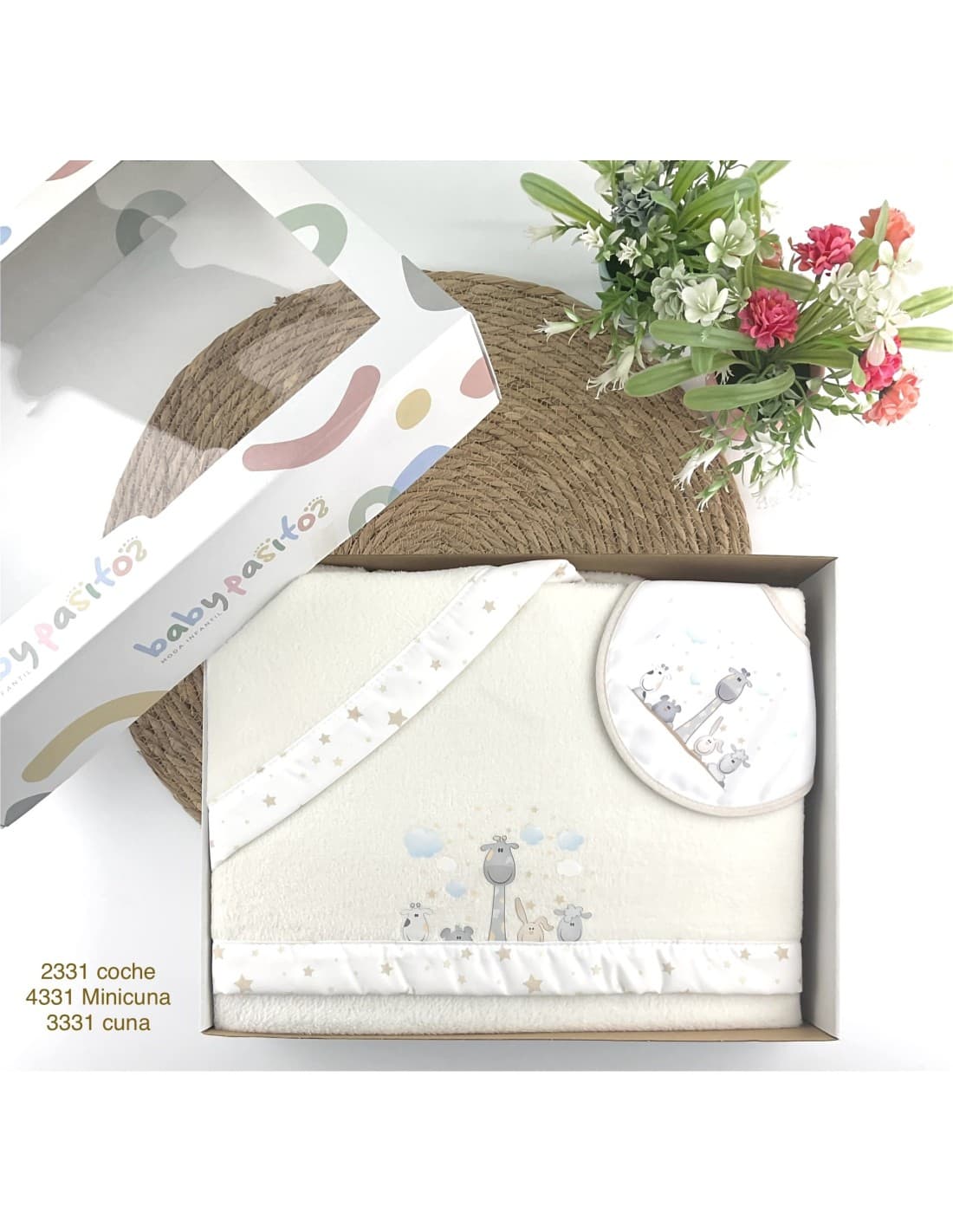 Conjunto de berço de lã coral de 3 peças Giraffe Baby Pasitos 421103331 – Suavidade e estilo para o descanso do bebé