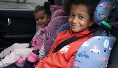 🚗 ¡Vacaciones en marcha! Y con los peques, la seguridad también viaja con nosotros