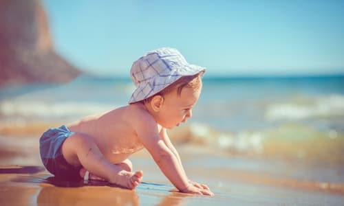 Bañadores, Bikinis y Toallas