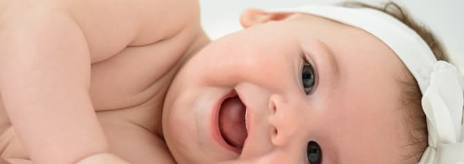 Bebé niña