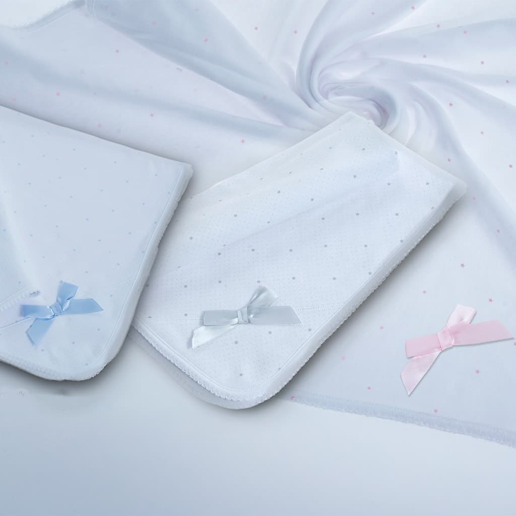 Couverture d'emmaillotage pour bébé Yatsi 25200054 Lapins et cœurs Coton extra doux et design tendre