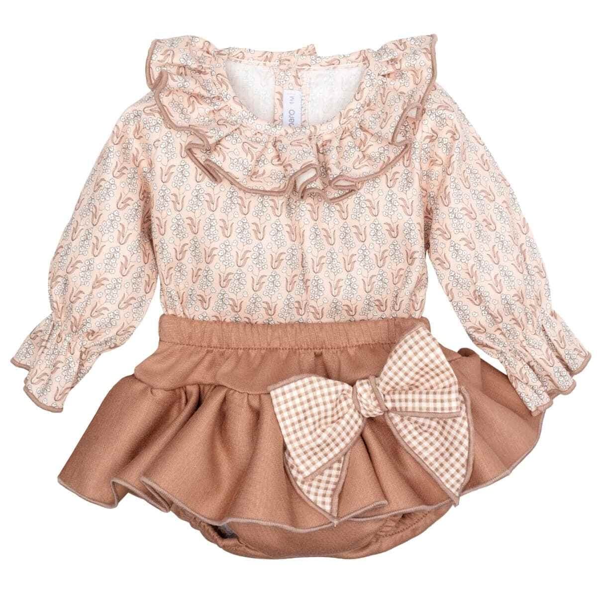 Conjunto para bebé niña con blusa floral de volante y pololo con lazo Calamaro Meis 621111436 (Modelo 11436)