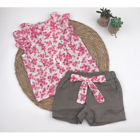 Conjunto niña flores con short ALMA PETIT 622005018 – Delicado, fresco y con estilo natural