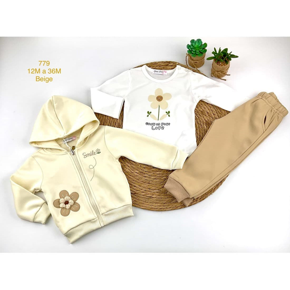 Conjunto bebé niña con capucha tres piezas flor 522100779 (12m a 36m)