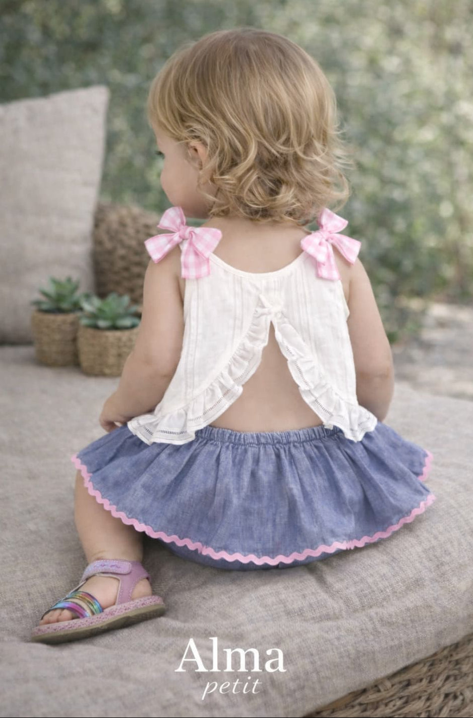 Conjunto bebé niña plumeti con falda y lazos ALMA PETIT 622005023 – Fresco, delicado y con acabado cuidado