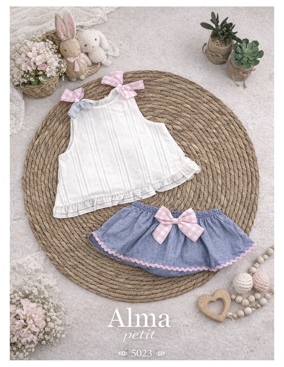 Conjunto bebé niña plumeti con falda y lazos ALMA PETIT 622005023 – Fresco, delicado y con acabado cuidado