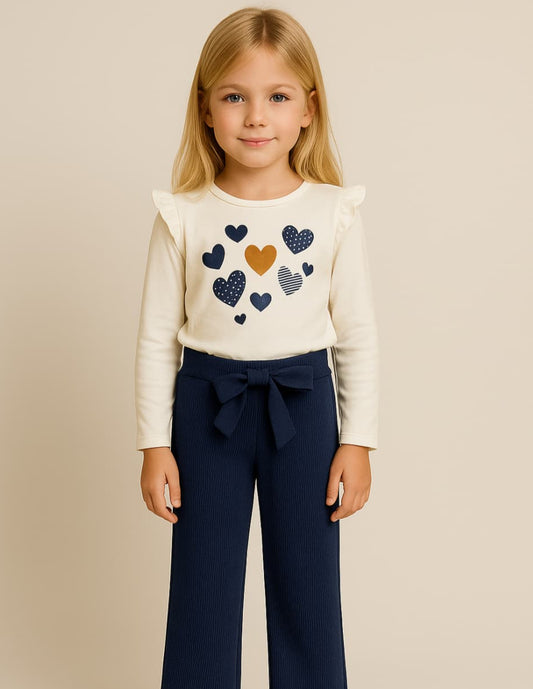 Conjunto niña Cala Kids corazones con camiseta y pantalón azul 3