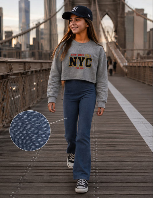 Conjunto niña con sudadera cropped y leggings acampanados | Diverchic 622104004