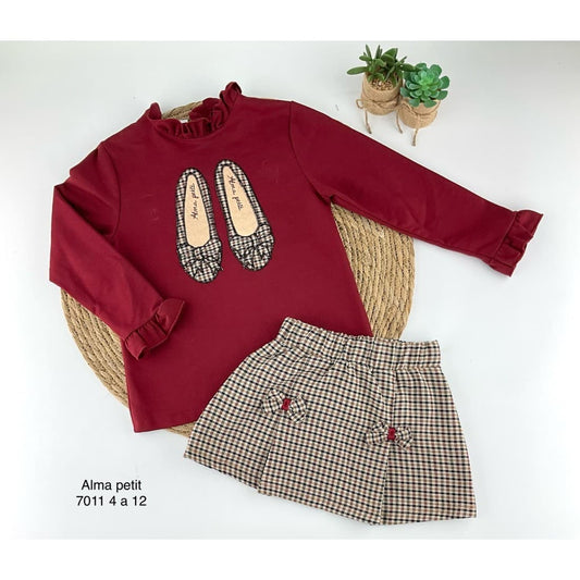 Conjunto niña Alma Petit 522107011 Zapatos Camiseta granate bordada y falda pata de gallo