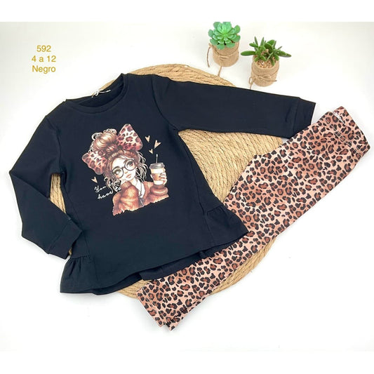 Conjunto niña camiseta y leggins animal print 522100592 (4 A 12 AÑOS)