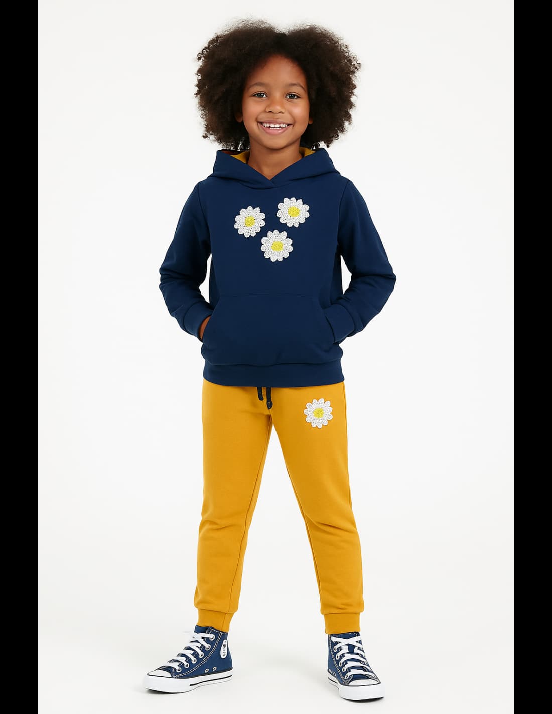 Diverchic Daisies Conjunto de 2 peças para menina Ref. 222106018 Sweatshirt com capuz e calças a condizer