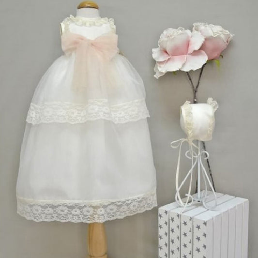 Faldón de Bautizo para Bebé con Puntilla y Lazo Salmón – Colección Cristal Lilus (6 meses) 23191