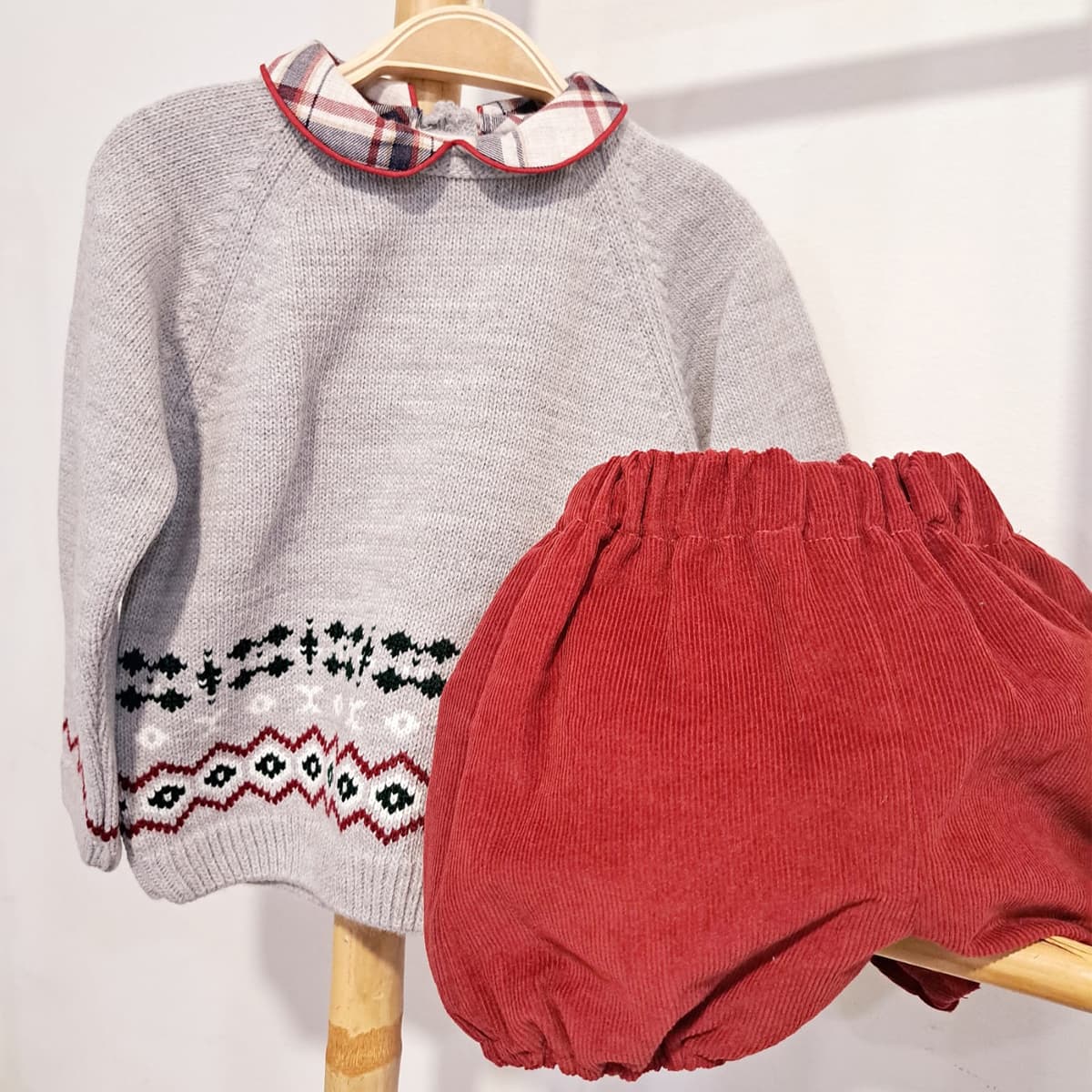 Conjunto dos piezas para bebé granate cuadros BABY FERR (6 A 36 MESES) 24274