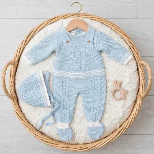 Conjunto de primera puesta celeste con peto y capota Lana 100% acrílica MyBabyChic 2472