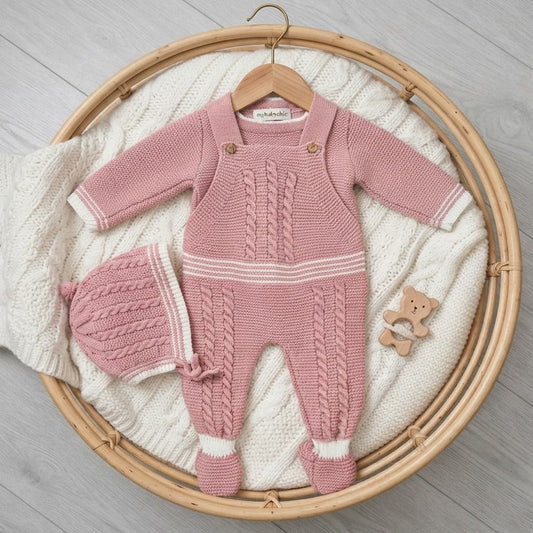 Conjunto de primera puesta rosa empolvado con peto y capota Lana 100% acrílica MyBabyChic