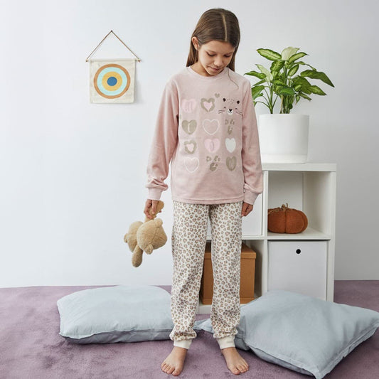 Pijama niña juvenil Tobogán 25208302 Tundosado suave con estampado de corazones y animal print