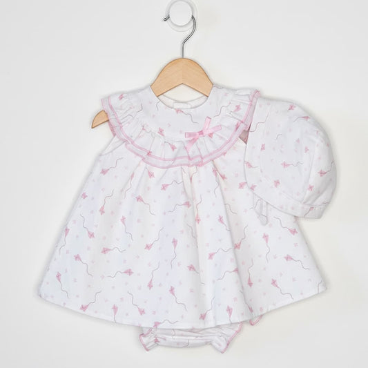 Jesusito rosa para bebé con capota y cubrepañal Baby Ferr 26104