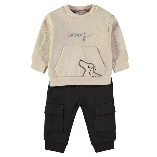 Conjunto de bebé niño de dos piezas con sudadera beige y pantalón cargo gris Babybol Referencia 262018 - Diseñado en España