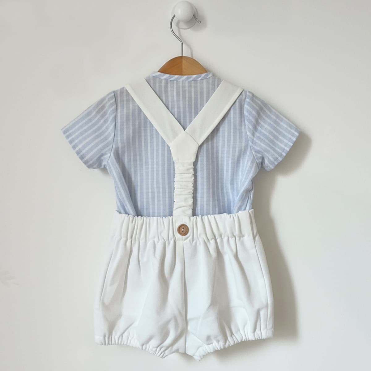 Conjunto para bebé crudo/azul Baby-Ferr – Modelo 26305