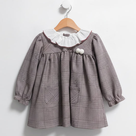 Vestido de niña de manga larga en cuadro Gales con cuello volante Baby Ferr Colección Gales Referencia 26652 - Fabricado en España