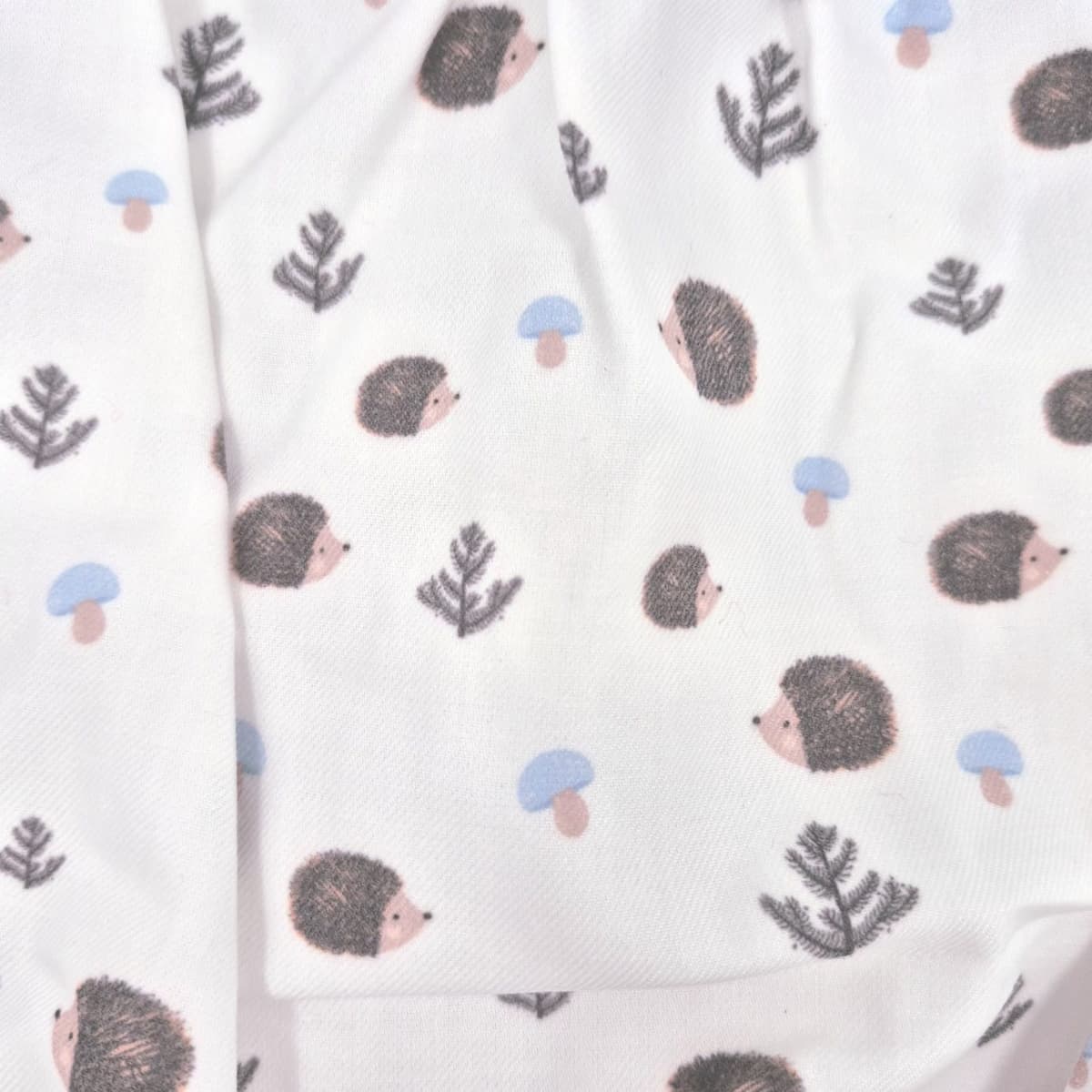 Pelele de punto y tela para bebé con estampado de erizos Pelottas 26P2703