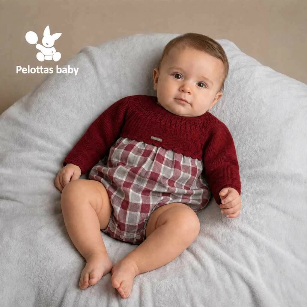 Ensemble tricot bébé 3 pièces avec bonnet Pelottas 9006. Leggings, pull et bonnet. 