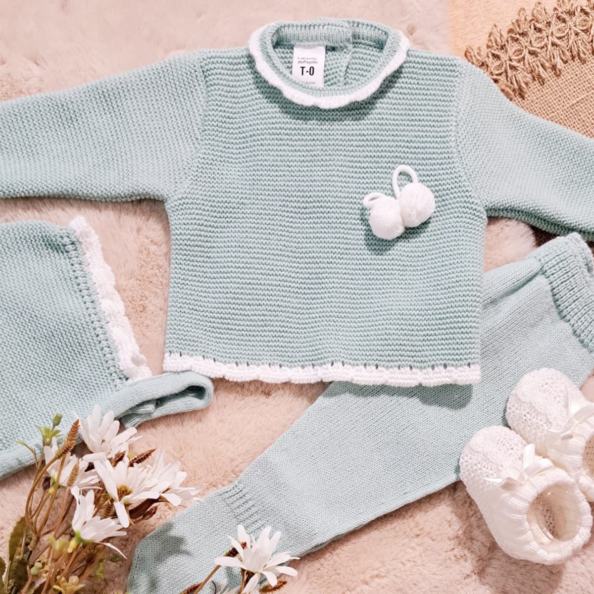 Ensemble 3 pièces en laine pour bébé avec pompons verts, La Casita de Pepito 3318 (0 à 3 mois)
