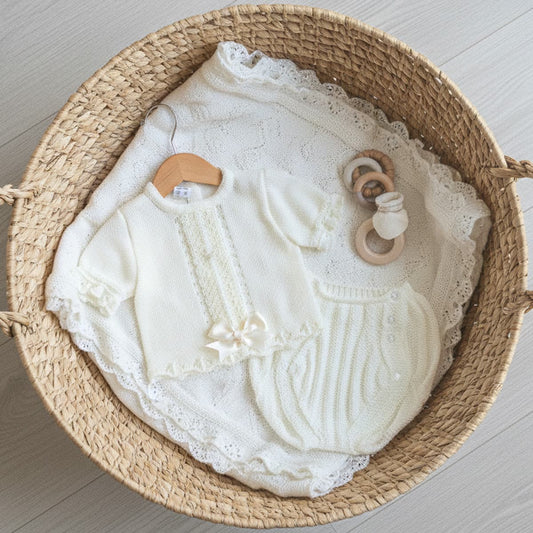Conjunto bebé punto perlé crudo con cubrepañal LA CASITA DE PEPITO 3414C – Clásico, suave y perfecto para primera puesta