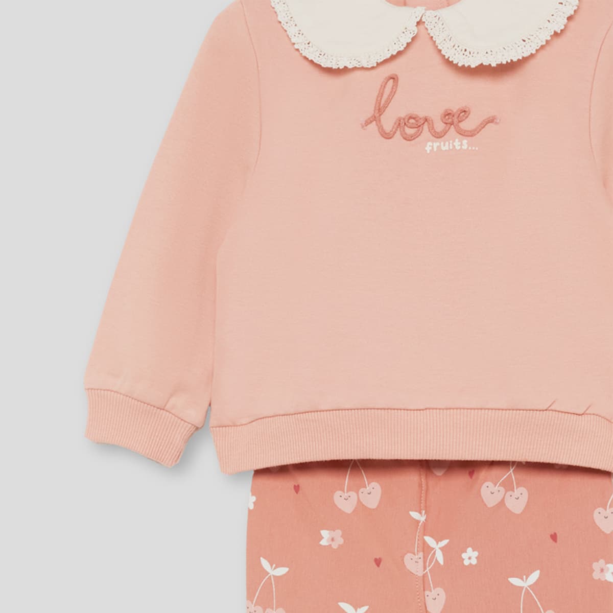 Conjunto infantil de dos piezas para niña de sudadera cuello bebé y leggings estampados Street Monkey 363037