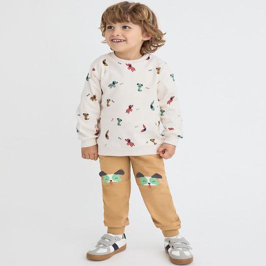 Conjunto infantil de dos piezas de sudadera estampada y pantalón con caritas Street Monkey 364062