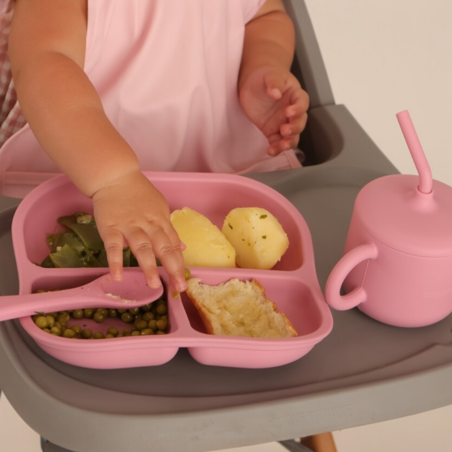 Kit Deluxe Vajilla + Babero BLW Pink 9 Piezas de Silicona orgánica con ventosas Nenina & Co