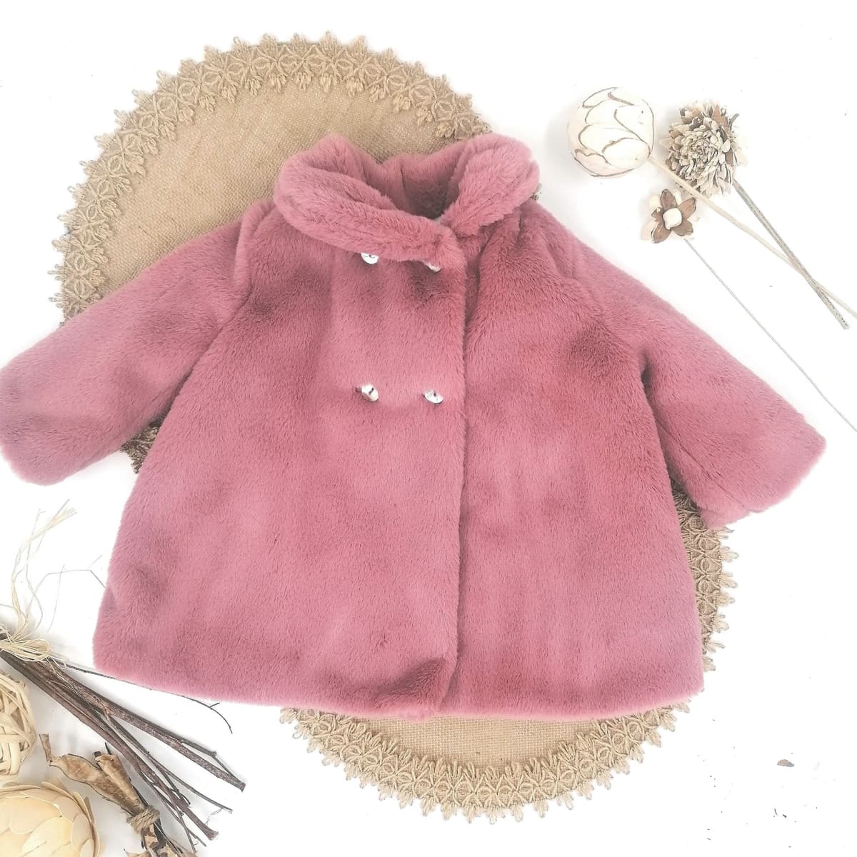 Abrigo de pelo bebé color maquillaje Mac Ilusión 8712