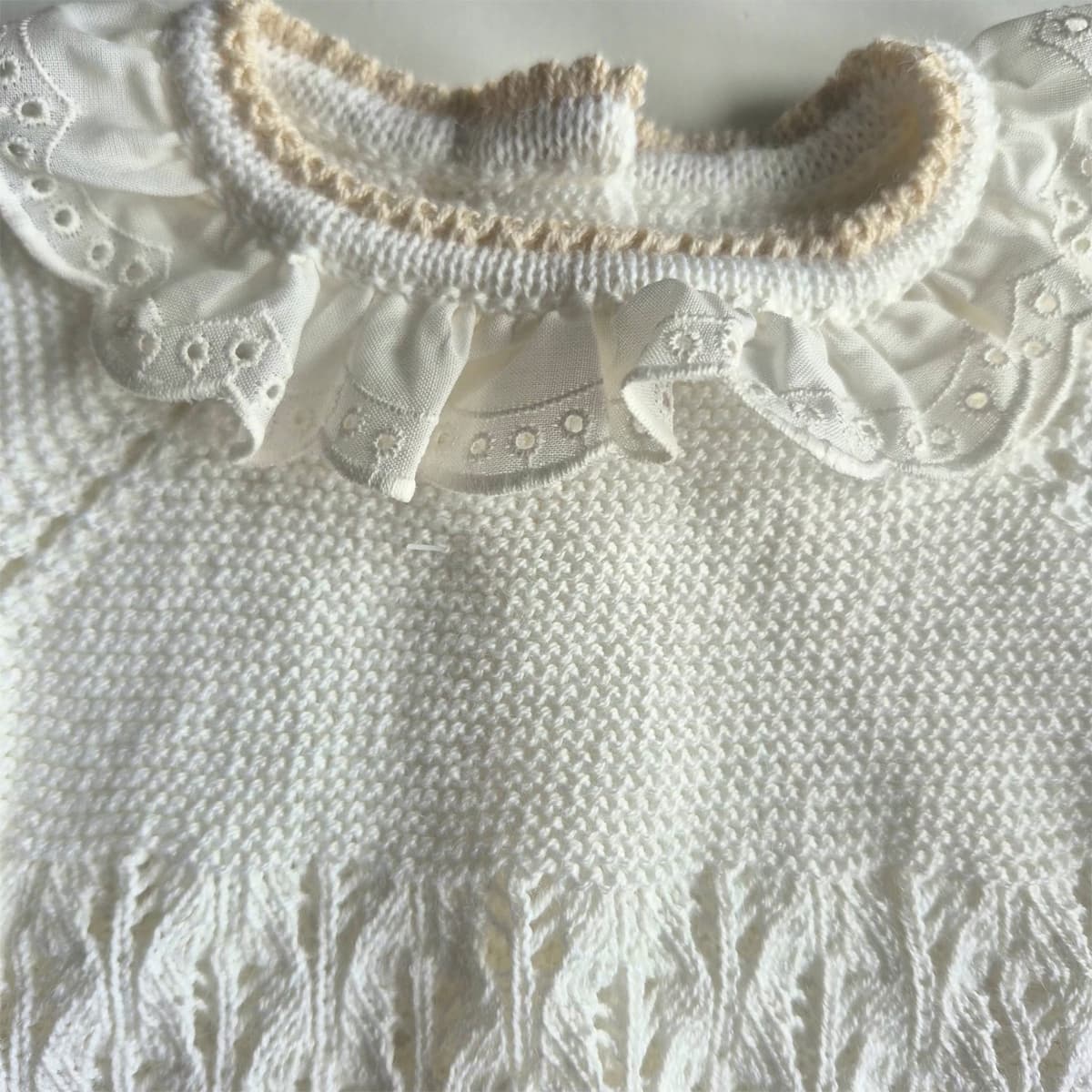 Premier ensemble de bébé en perle 8005 Pelottas Celeste