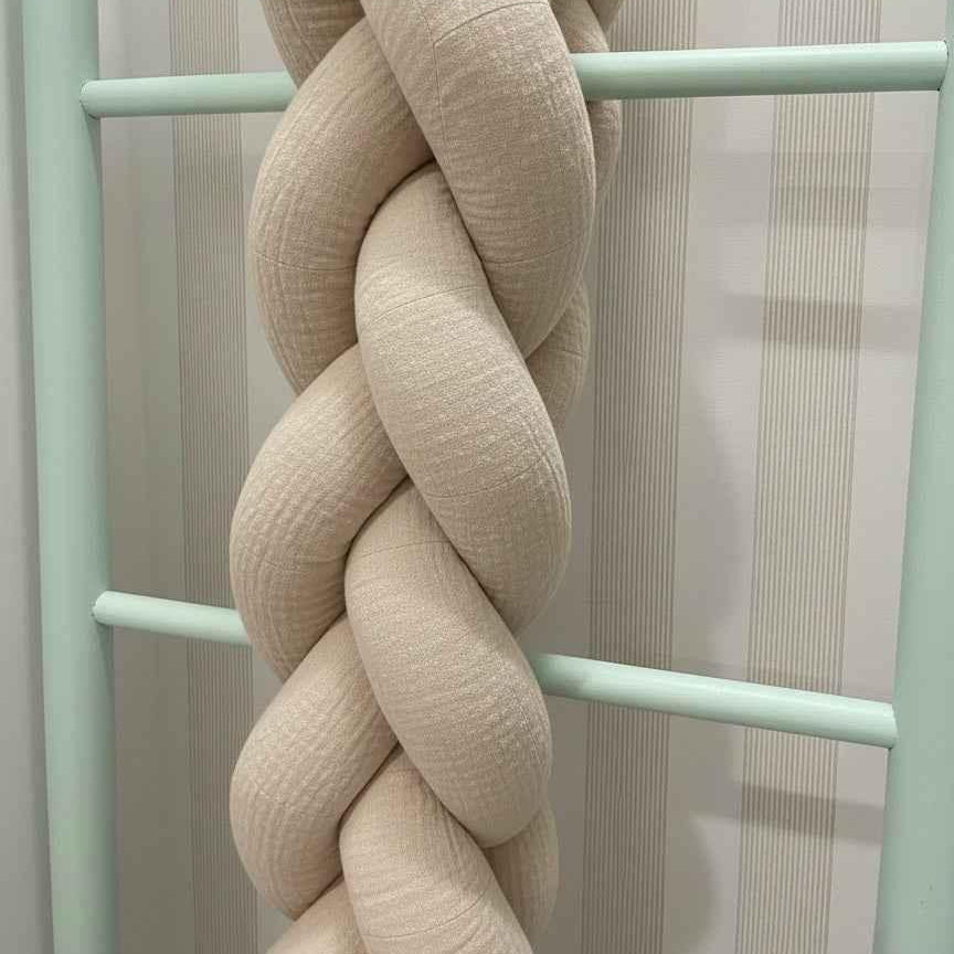 Trenza Protector de Cuna 210cm BEIGE Muselina