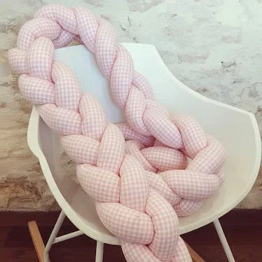 Trenza Protectora de Cuna y Cama Artesanal - Vichy Rosa