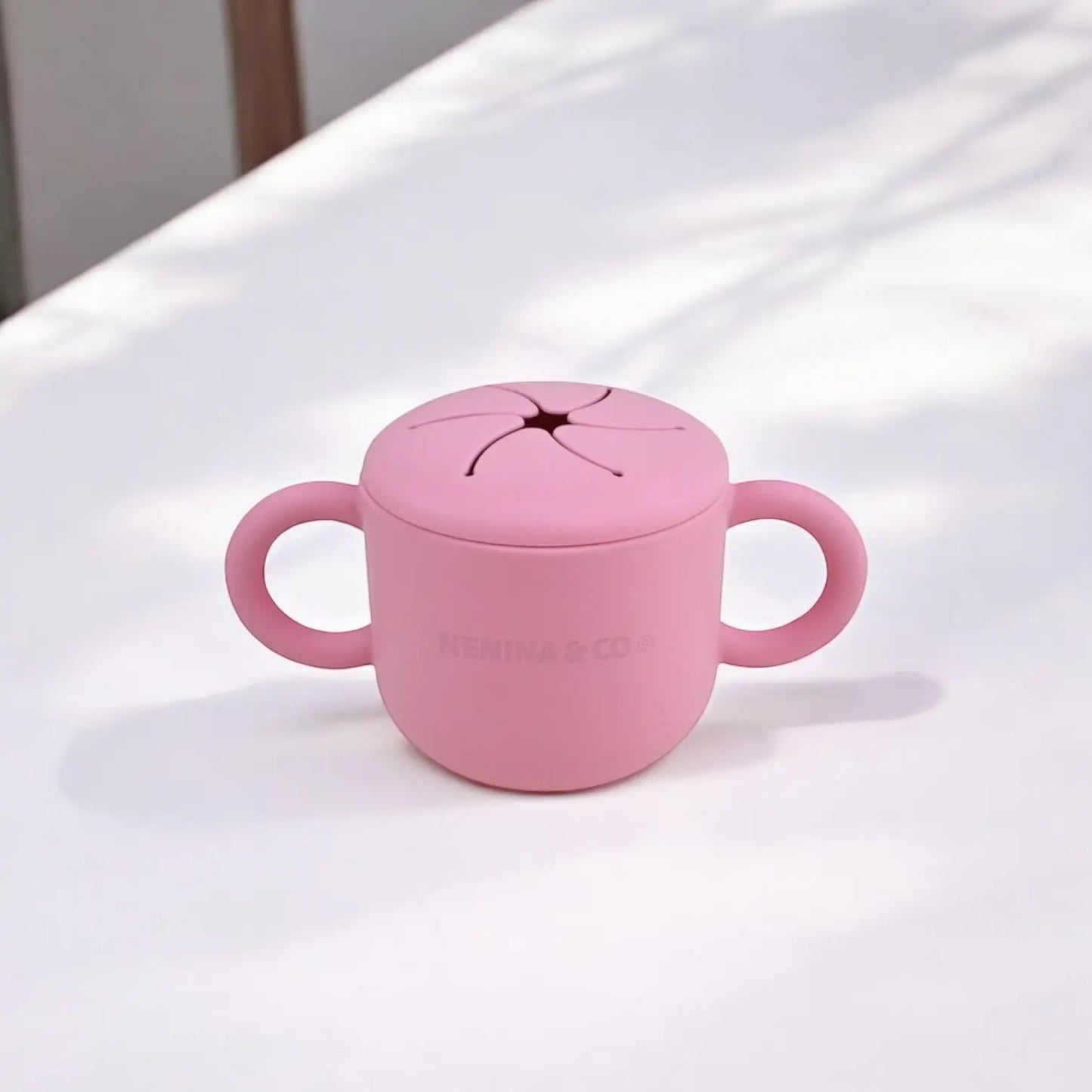 Kit Deluxe Vajilla + Babero BLW Pink 9 Piezas de Silicona orgánica con ventosas Nenina & Co