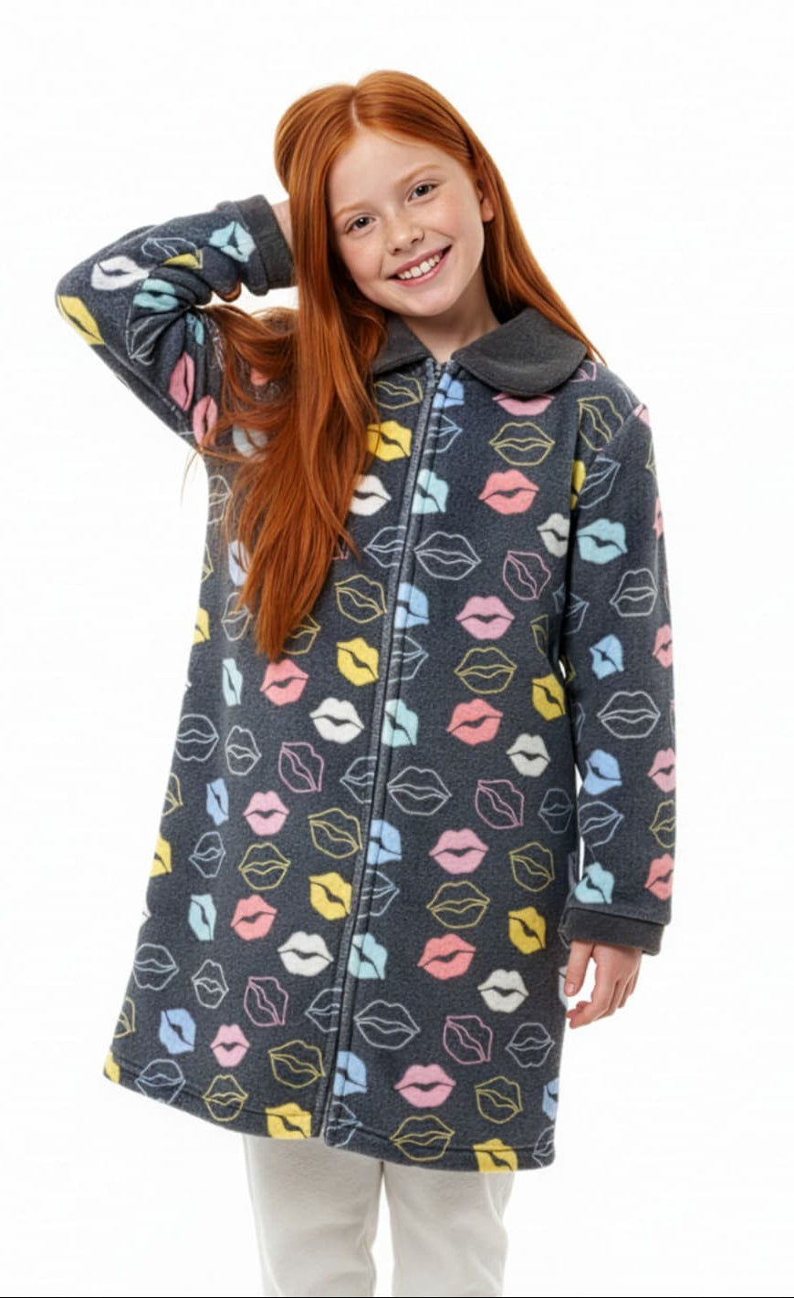 Bata juvenil para niña en coralina gris oscuro con estampado de labios y cremallera Kinanit 625708137