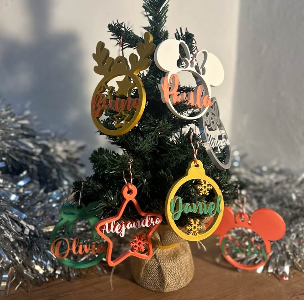 Bolas de Navidad Personalizadas 3D | Bolas con Nombre Adorno Navideño