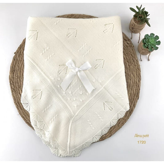 Xaile de lã quadrado para bebé com corações e laço cru (mod. 3366)