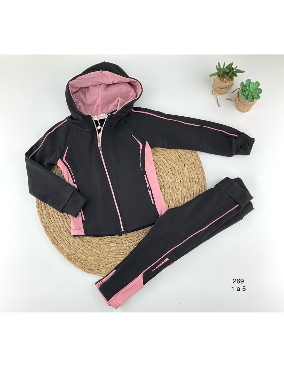 Macacão de Peluche para Mulher 522100269 Suavidade, Estilo e Conforto (1 a 5 anos)