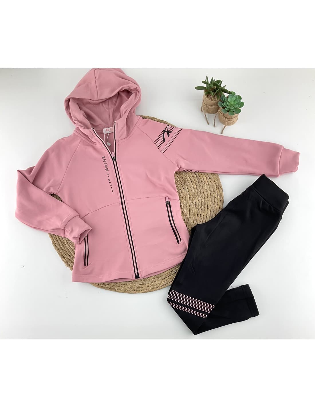 Macacão de Peluche para Mulher 522100274 Conforto, Estilo e Suavidade (4 aos 12 anos)